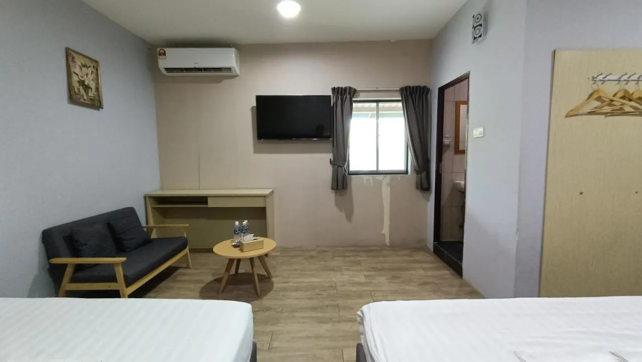 Unikarya Lodge Kota Kinabalu 2*,